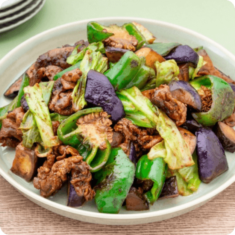 まるごとなすとまるごとピーマンの辛味噌炒め